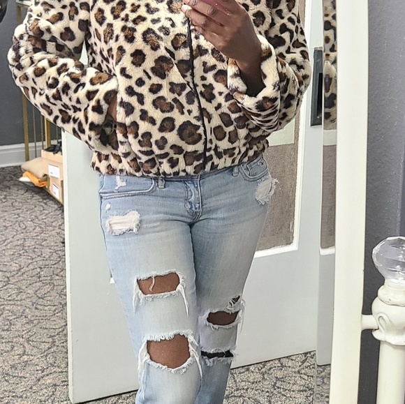 Jacket - Picture 2 of 3